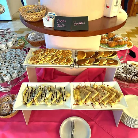 Di Giovanni Отель